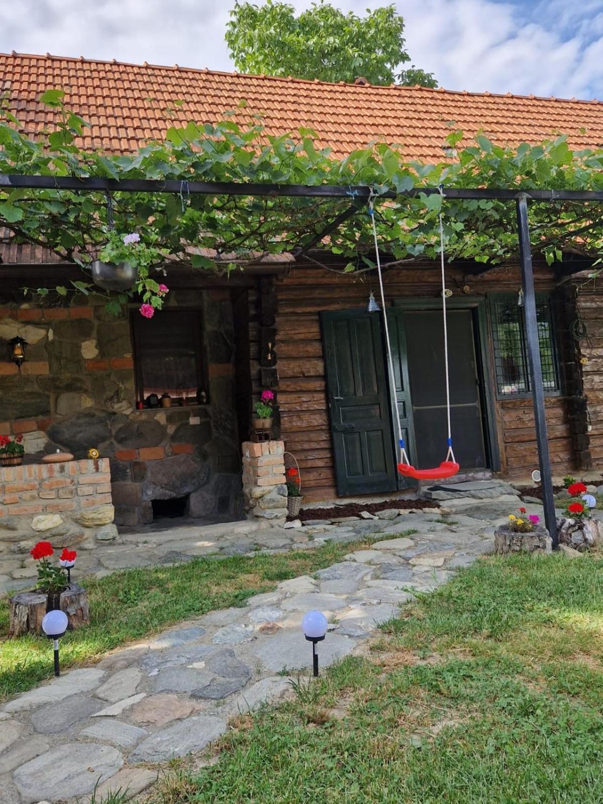Casa Hariton Villa Dragus Exterior photo